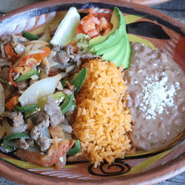 Bistec A la Mexicana.